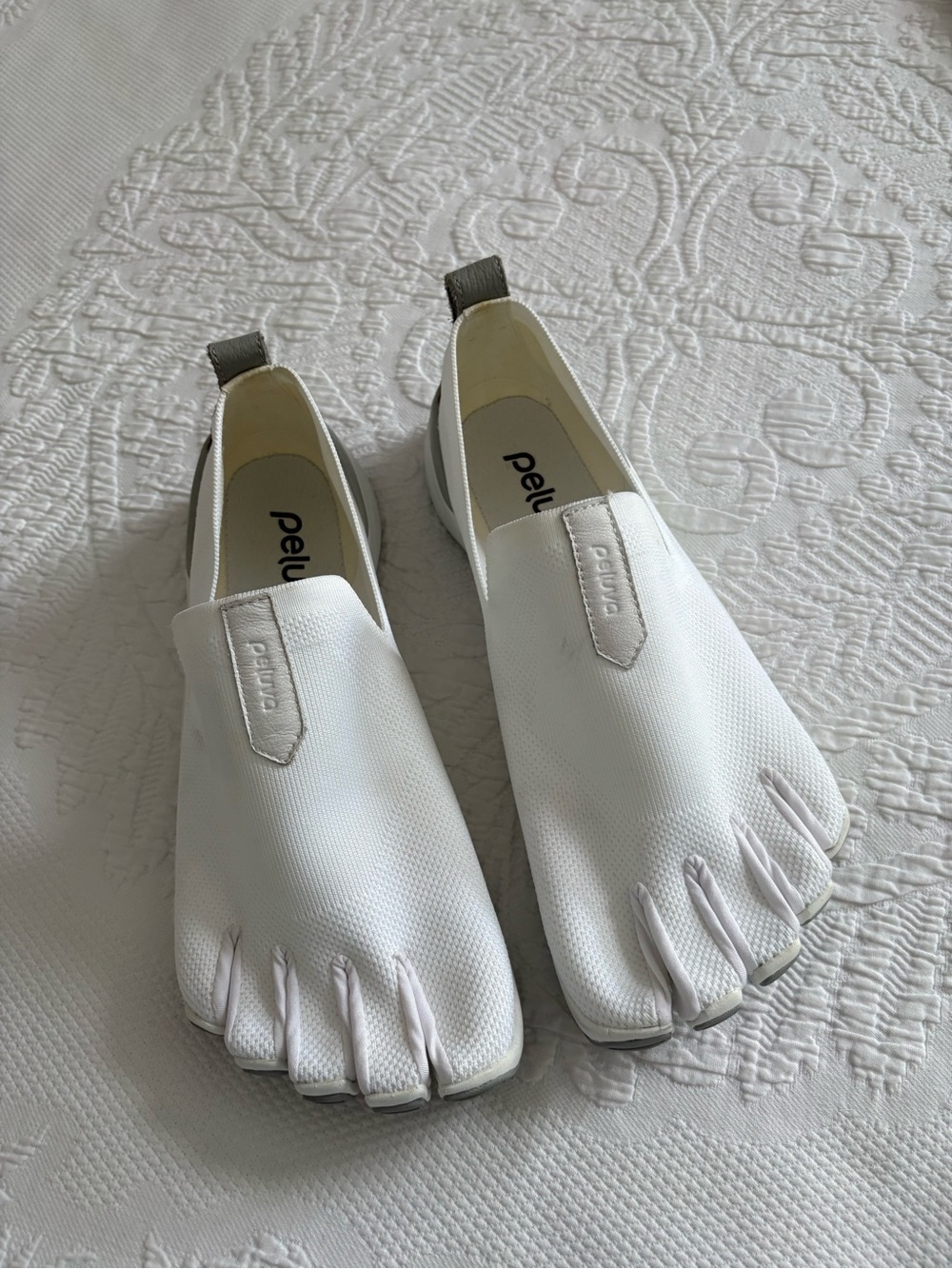 Peluva Miami barefoot slip on shoes 5 toe design Men’s size 13